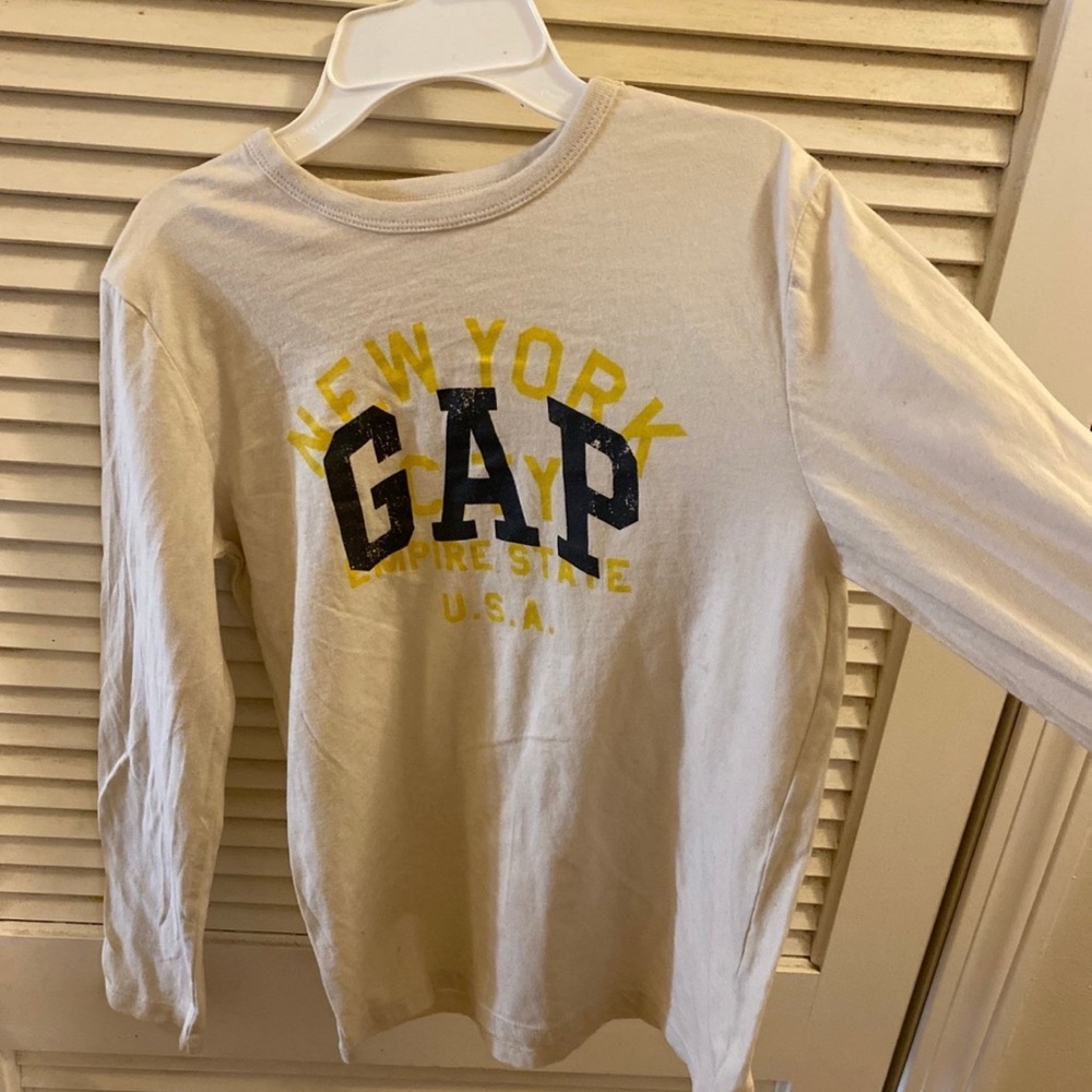 Gap top